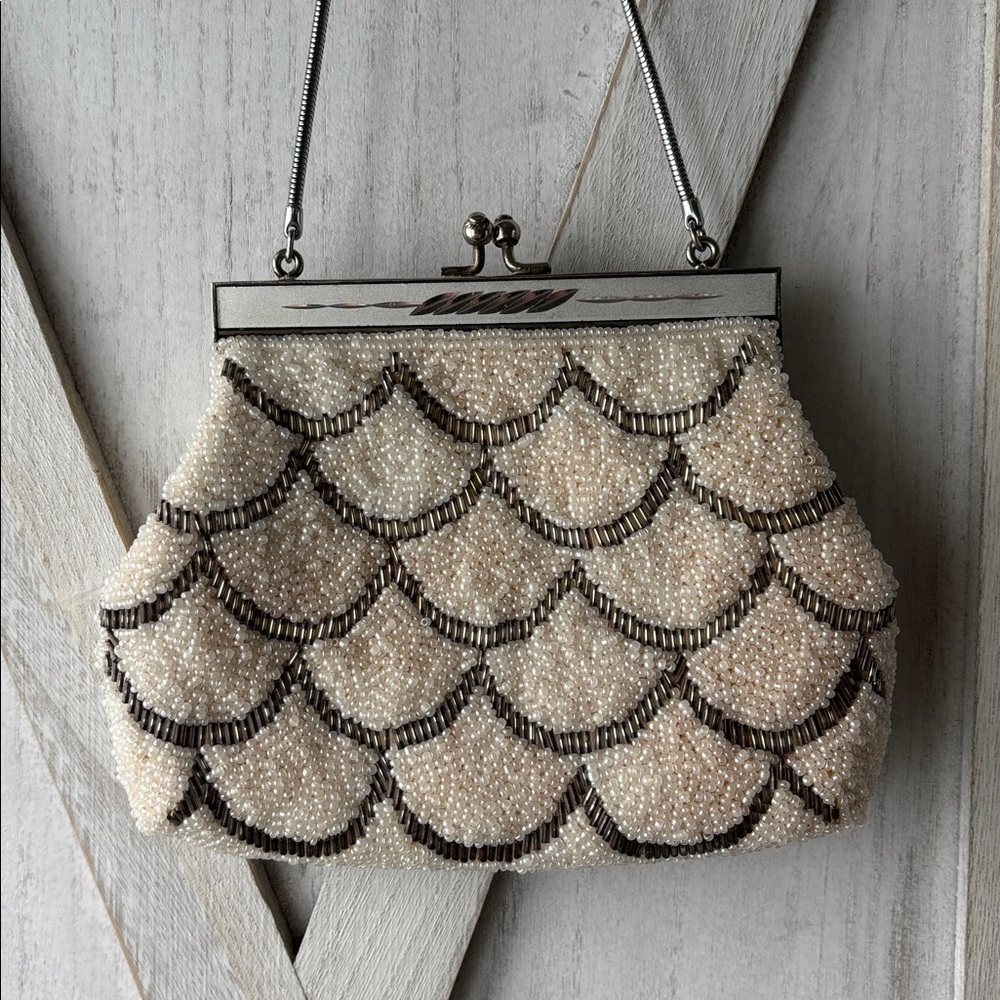 Vintage Beaded Clutch with Scallop Design
